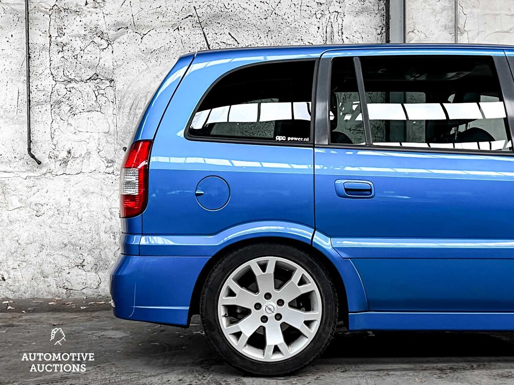 Opel Zafira 2.0-16V OPC 192PS 2002 -Orig. NL-, 15-LF-JT