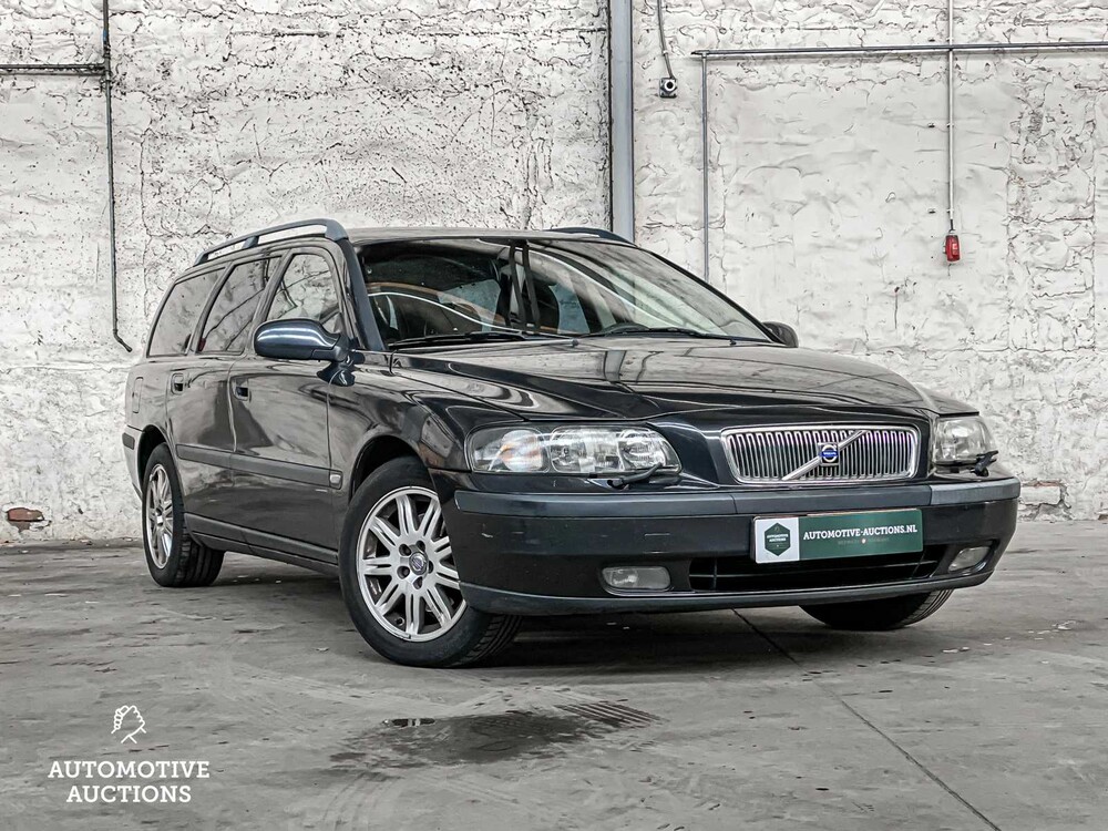 Volvo V70 2.4 140PS 2000, 42-HRT-6