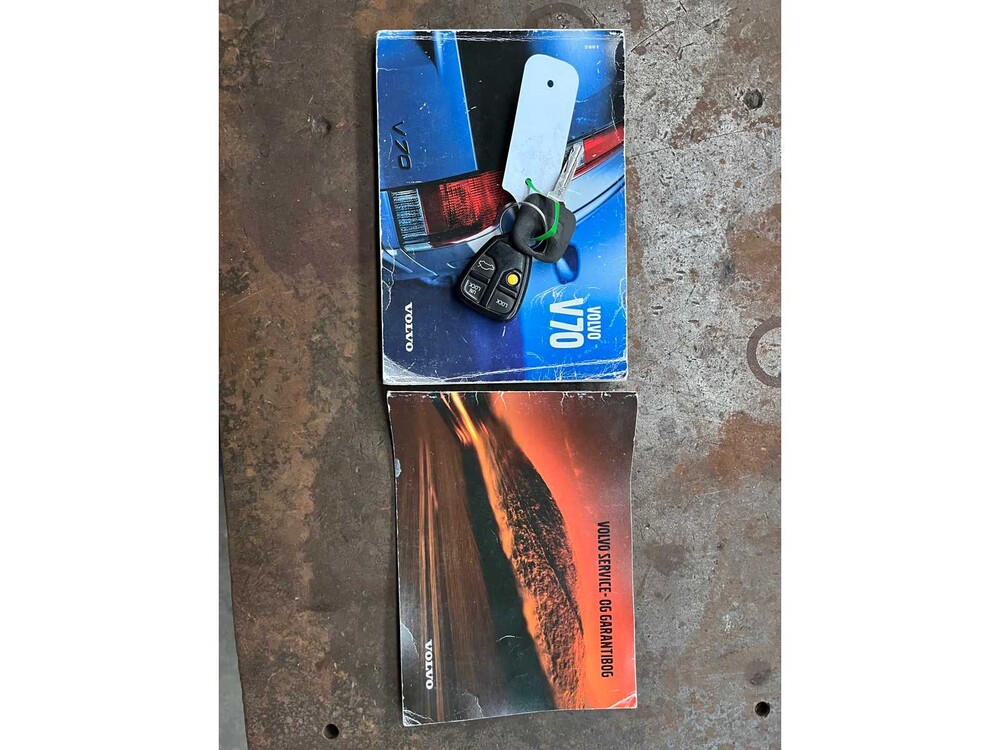 Volvo V70 2.4 140PS 2000, 42-HRT-6