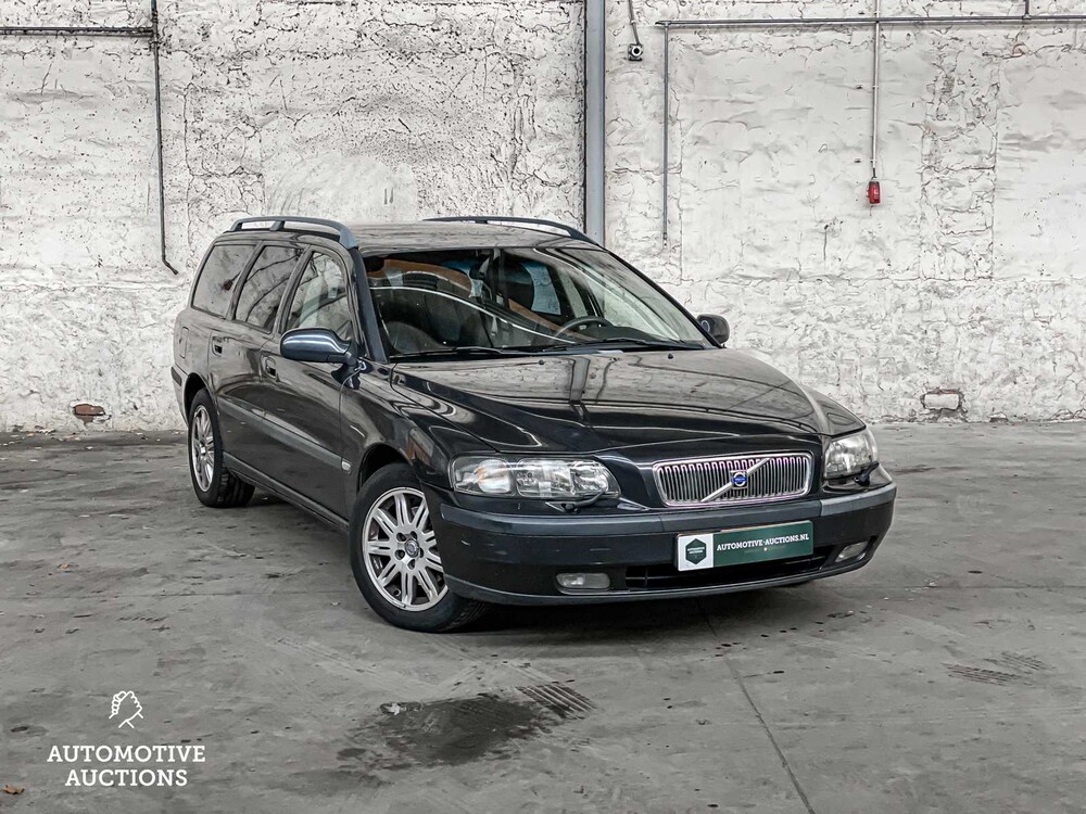 Volvo V70 2.4 140PS 2000, 42-HRT-6
