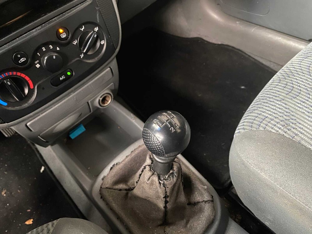 Daewoo Kalos 1.4 Style 83PS 2004 -Orig. NL-, 23-PS-JT