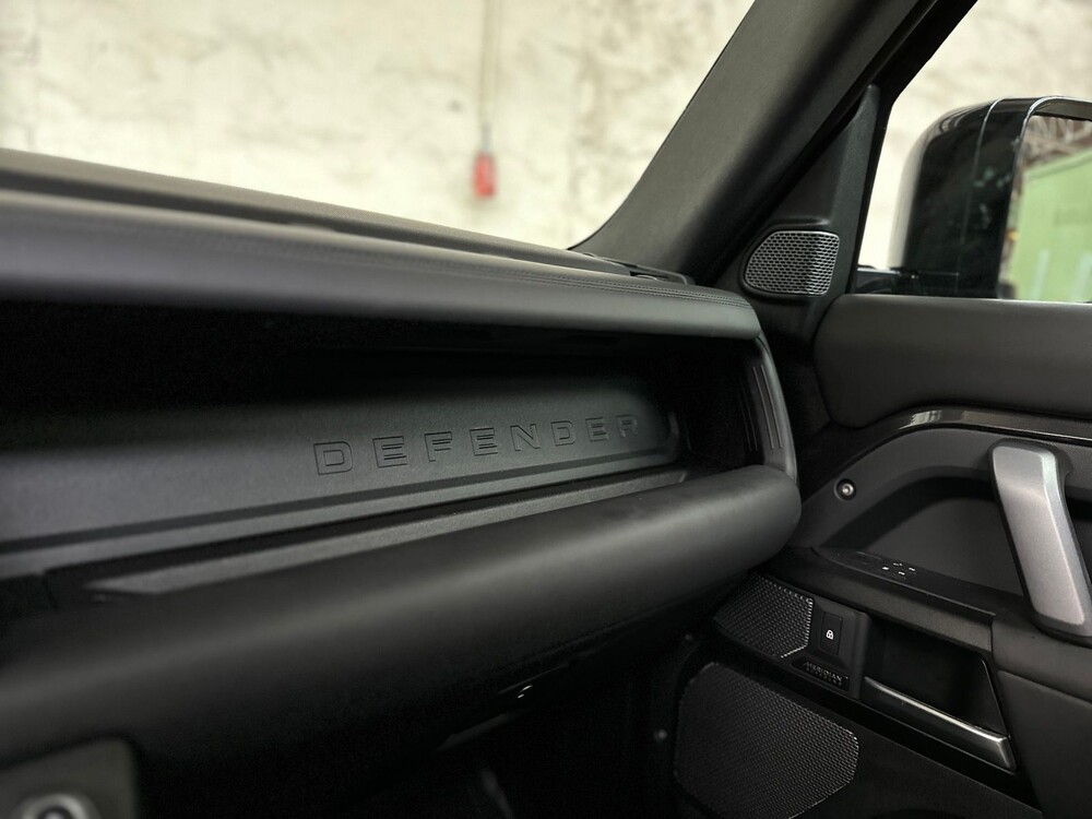 Land Rover Defender 5.0 P525 110 V8 Carpathian Edition 525pk 2022, P-086-PS