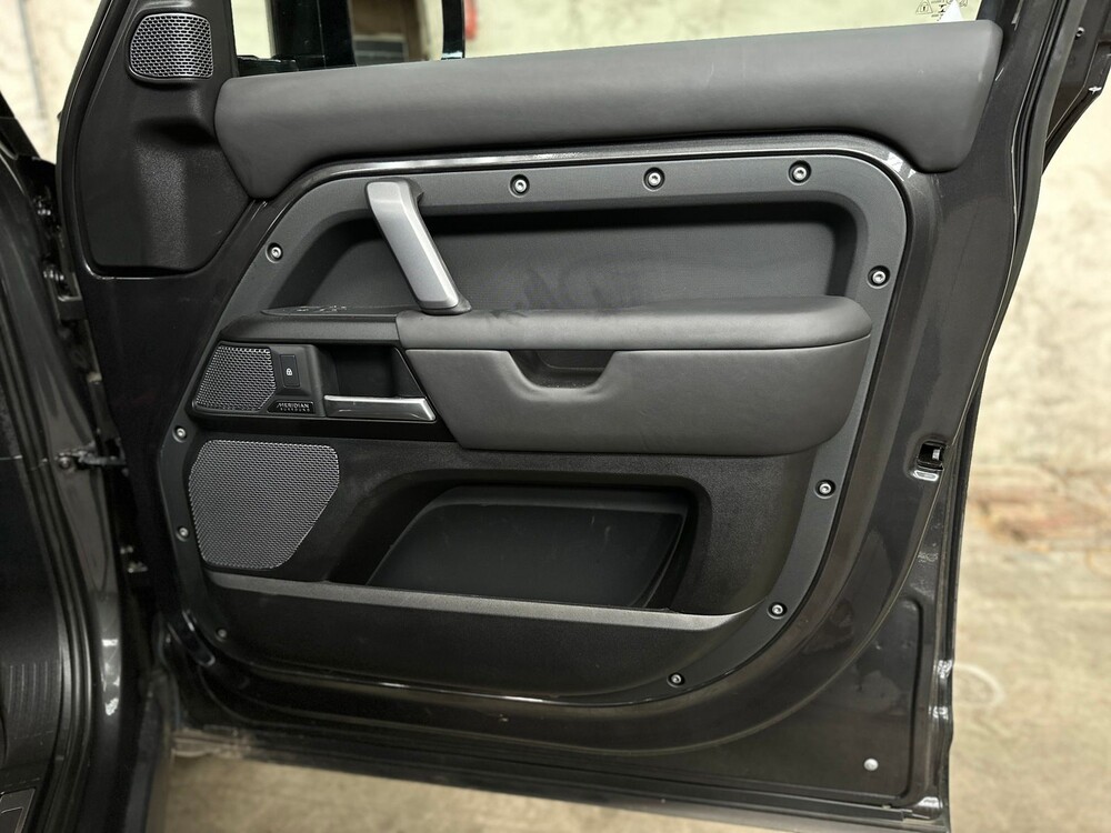 Land Rover Defender 5.0 P525 110 V8 Carpathian Edition 525pk 2022, P-086-PS