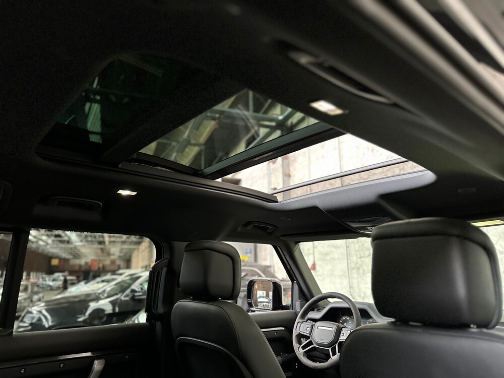 Land Rover Defender 5.0 P525 110 V8 Carpathian Edition 525pk 2022, P-086-PS