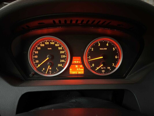 BMW 645Ci E63 4.4 V8 333pk SMG 2004 -Youngtimer-