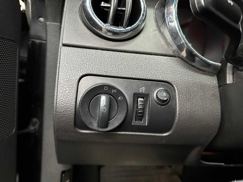 Ford Mustang Coupe 4.0 V6 209hp 2006 