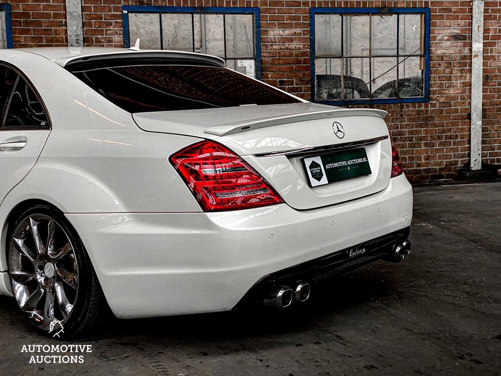 Mercedes-Benz S500 5.5 V8 S-Class 388hp 2005 -Youngtimer-