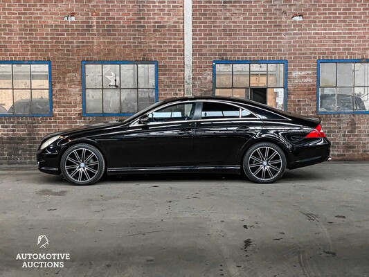 Mercedes-Benz CLS500 AMG 5.0 V8 306pk 2005 CLS-Klasse -Youngtimer-