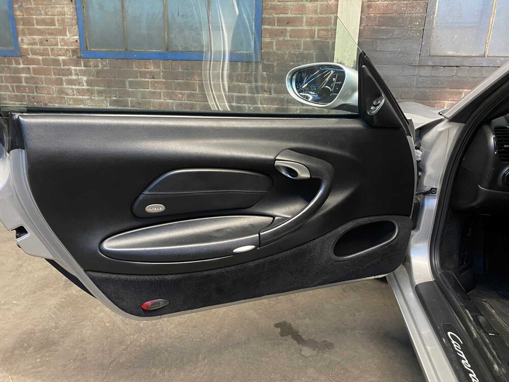 Porsche 911 Carrera 996 3.6 320PS 2002 -Youngtimer-