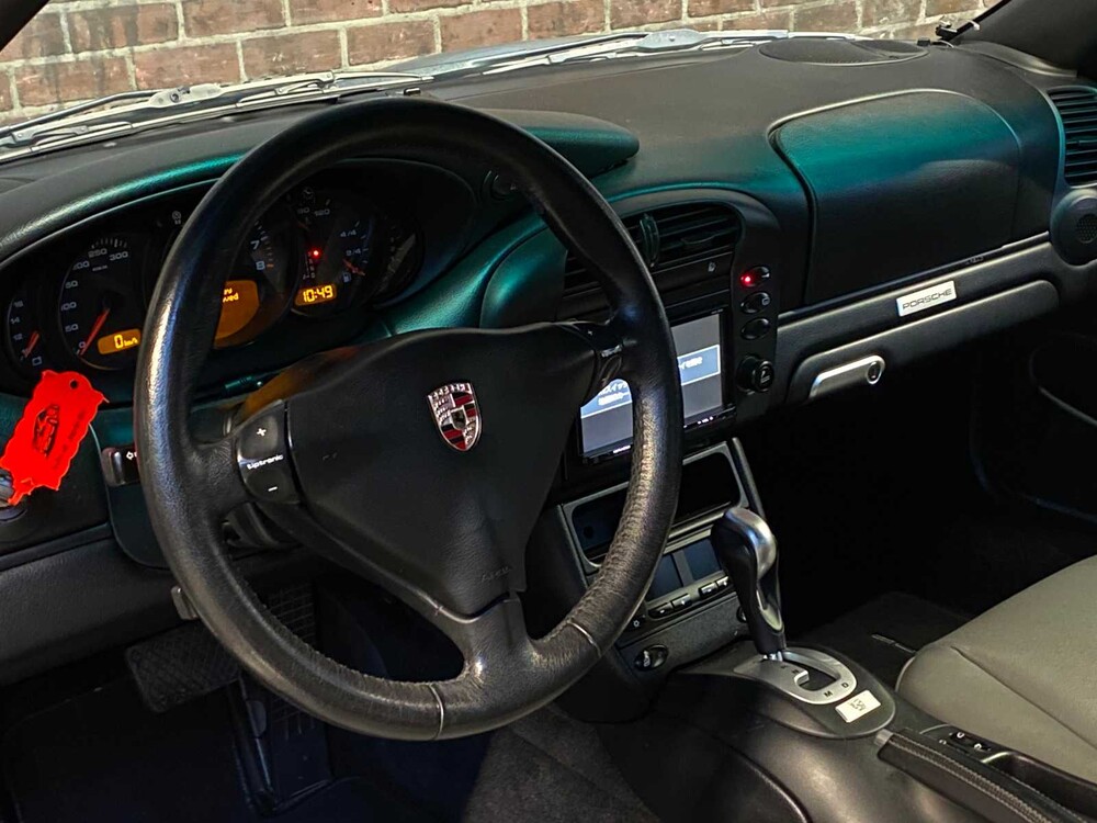 Porsche 911 Carrera 996 3.6 320PS 2002 -Youngtimer-