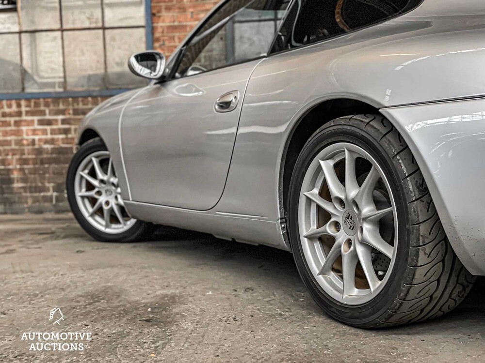 Porsche 911 Carrera 996 3.6 320PS 2002 -Youngtimer-