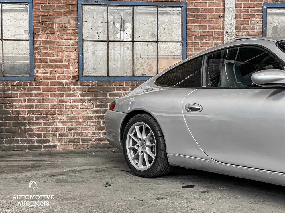 Porsche 911 Carrera 996 3.6 320PS 2002 -Youngtimer-