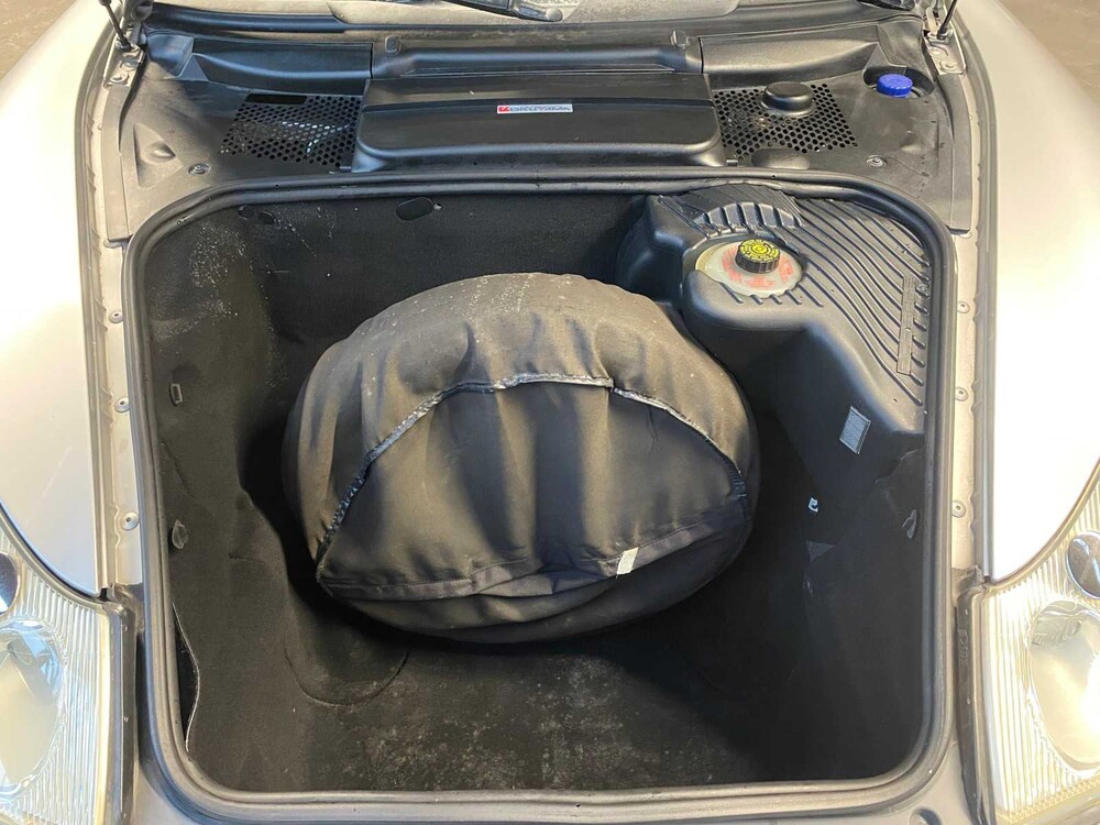 Porsche 911 Carrera 996 3.6 320PS 2002 -Youngtimer-