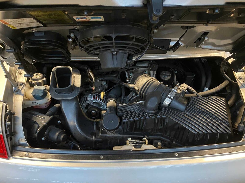 Porsche 911 Carrera 996 3.6 320PS 2002 -Youngtimer-