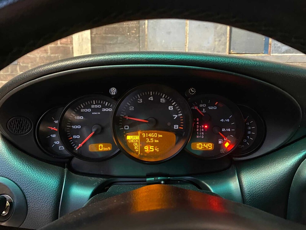 Porsche 911 Carrera 996 3.6 320PS 2002 -Youngtimer-