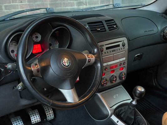 Alfa Romeo GT 3.2 V6 240pk 2005 -Youngtimer-