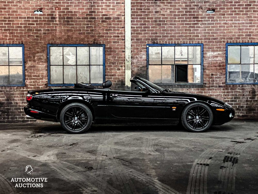 Jaguar XKR 4.2 V8 Convertible 396hp 2003, R-281-XP