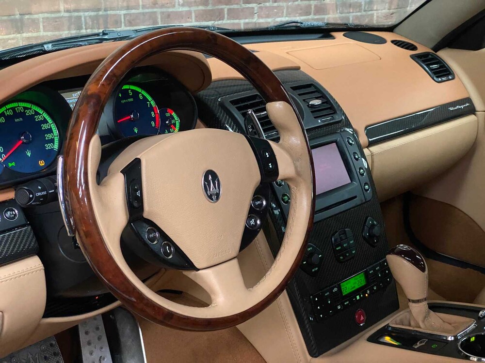 Maserati Quattroporte 4.2 V8 Sport GT 401PS ZF 2007 -Youngtimer-