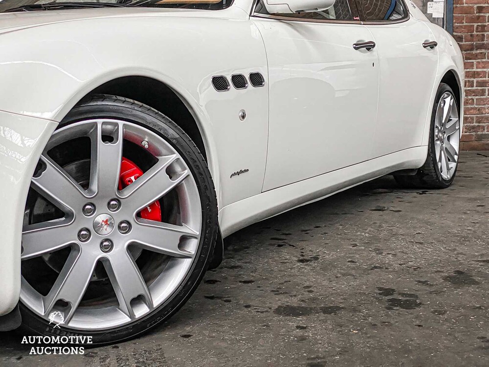 Maserati Quattroporte 4.2 V8 Sport GT 401PS ZF 2007 -Youngtimer-