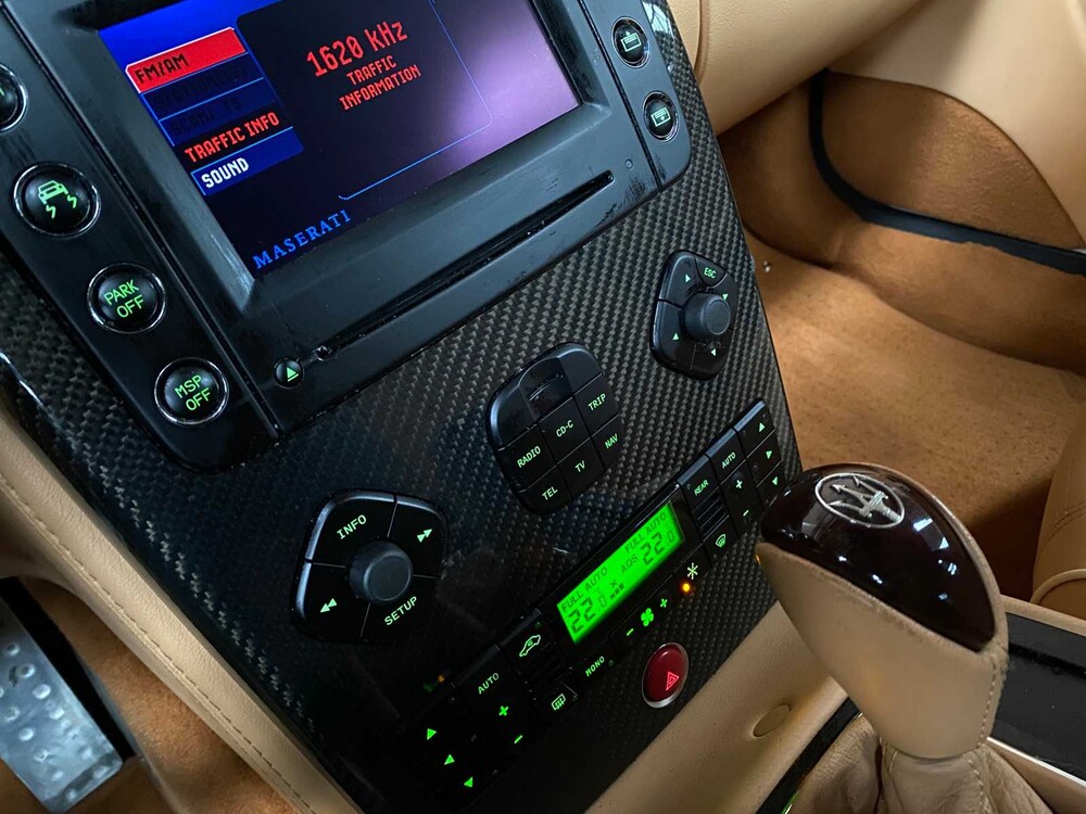 Maserati Quattroporte 4.2 V8 Sport GT 401PS ZF 2007 -Youngtimer-