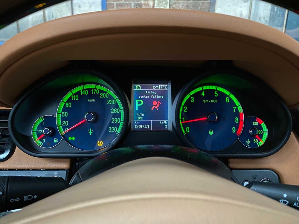 Maserati Quattroporte 4.2 V8 Sport GT 401PS ZF 2007 -Youngtimer-