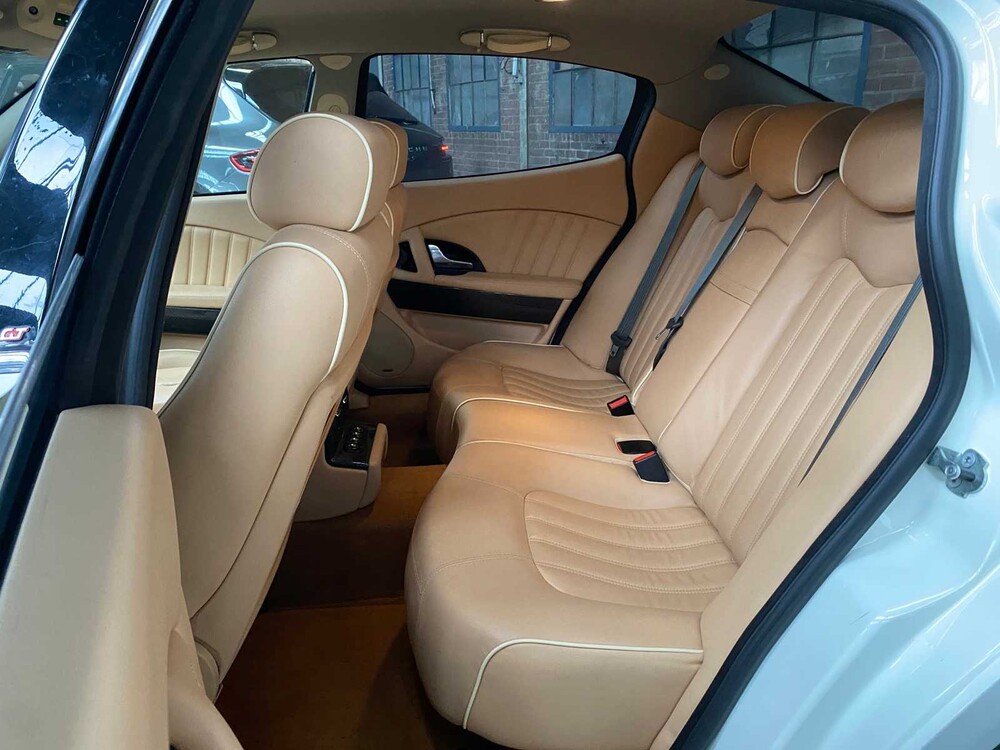 Maserati Quattroporte 4.2 V8 Sport GT 401PS ZF 2007 -Youngtimer-