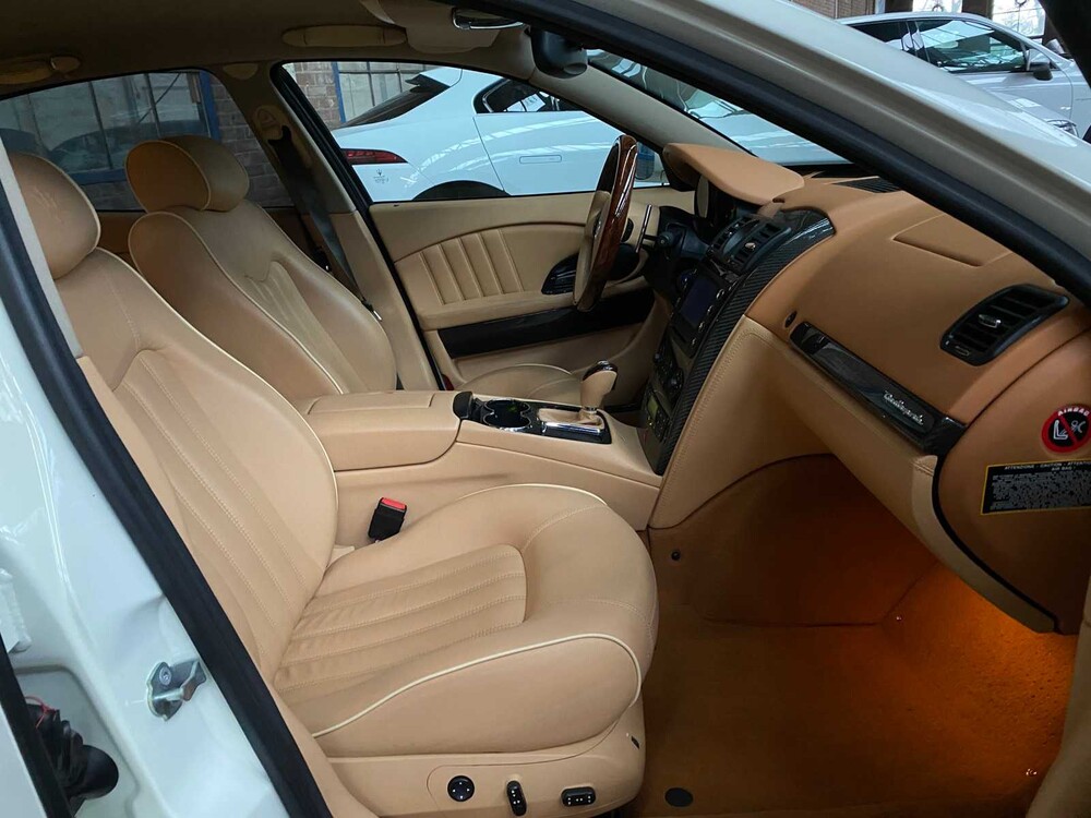 Maserati Quattroporte 4.2 V8 Sport GT 401PS ZF 2007 -Youngtimer-