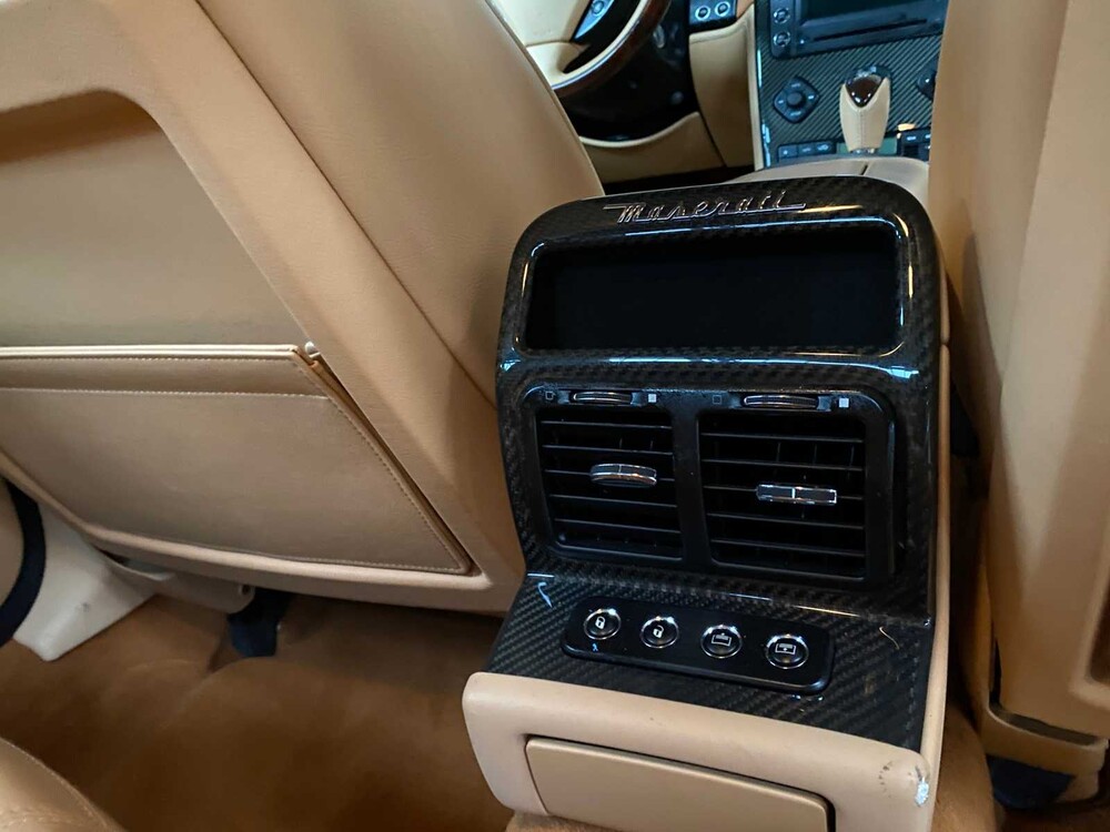 Maserati Quattroporte 4.2 V8 Sport GT 401PS ZF 2007 -Youngtimer-