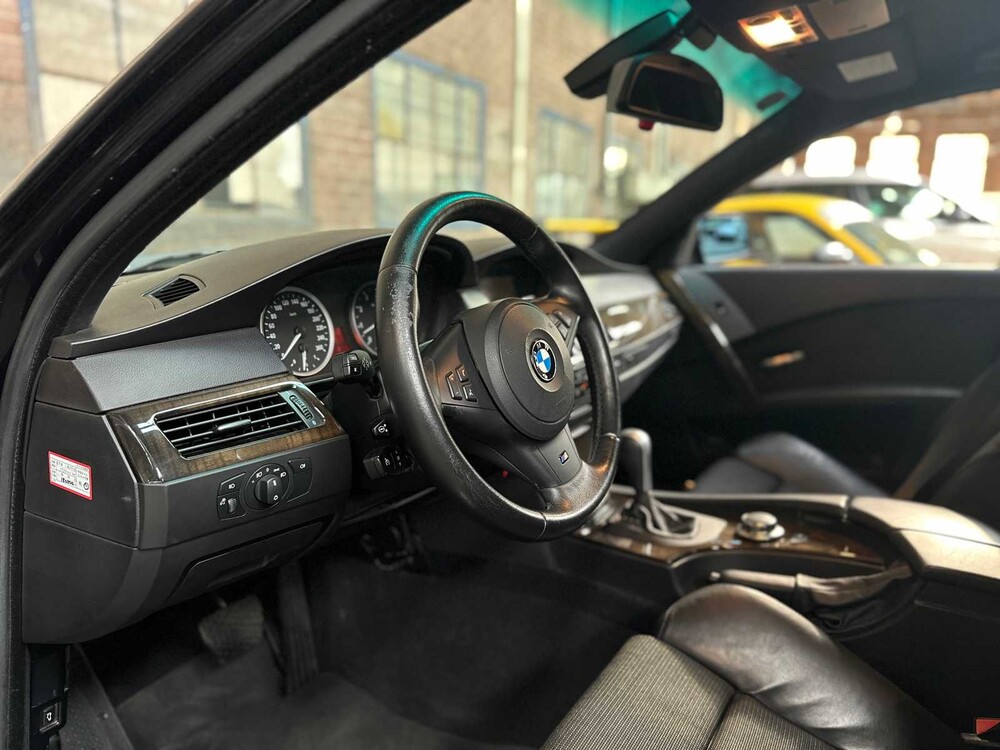 BMW 530i M-Sport Executive E60 5-Series 258hp 2006 -Youngtimer-