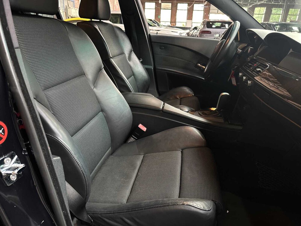 BMW 530i M-Sport Executive E60 5-Series 258hp 2006 -Youngtimer-