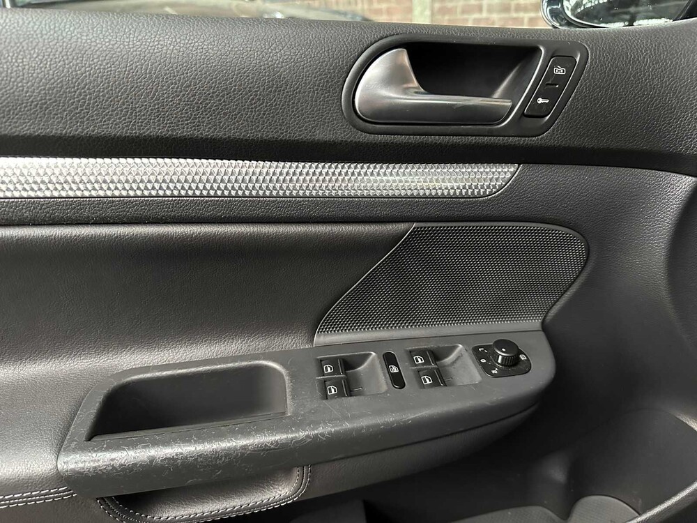 Volkswagen Golf V R32 3.2 V6 250PS 2006 -Orig. NL-, 81-SX-BK -Youngtimer-