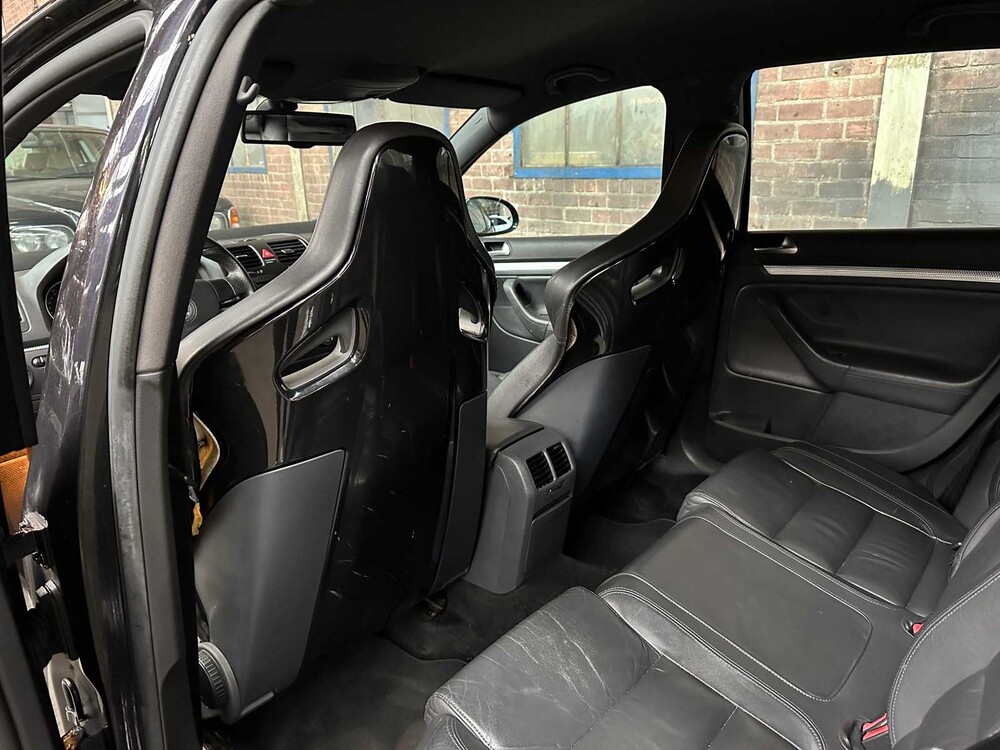 Volkswagen Golf V R32 3.2 V6 250PS 2006 -Orig. NL-, 81-SX-BK -Youngtimer-