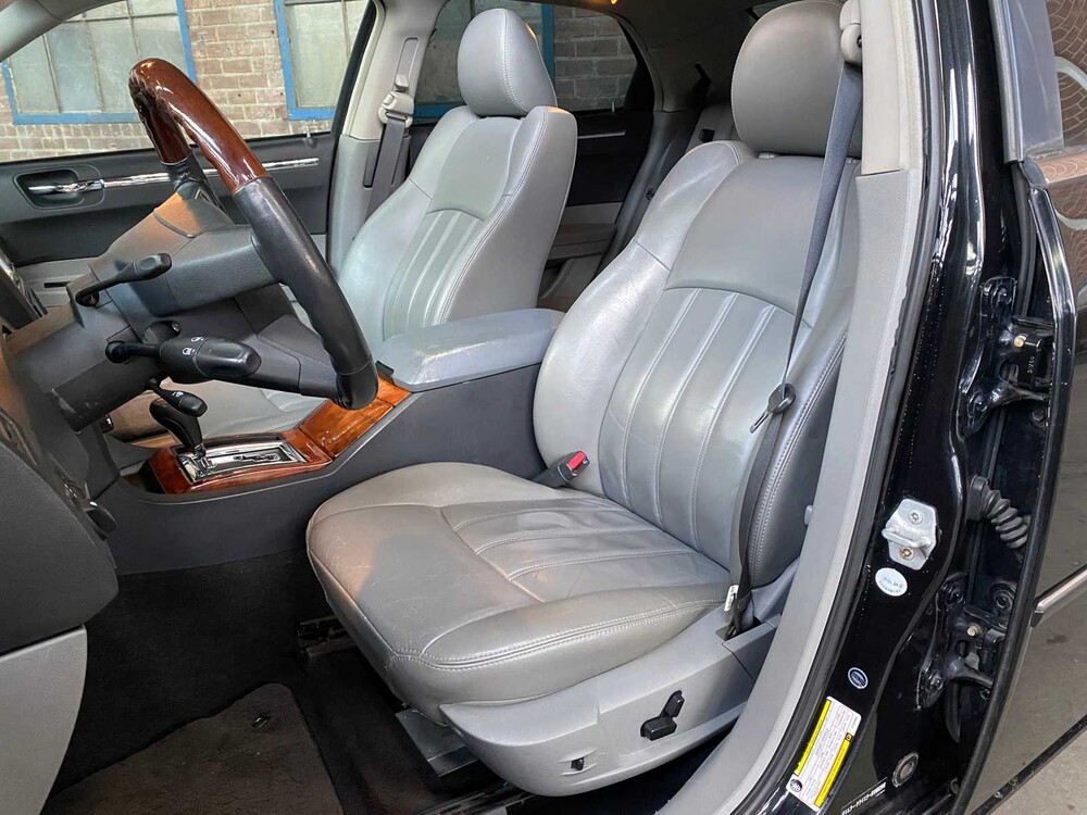 Chrystler 300C HEMI 5.7 V8 340hp 2008 -Youngtimer-