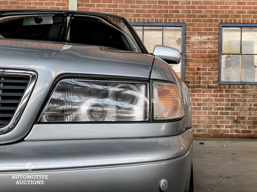 Audi A8 3.7 V8 Quattro 230hp 1996, S-080-ZJ -Youngtimer-