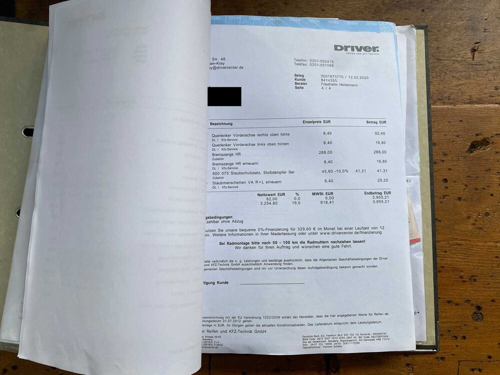 Audi A8 3.7 V8 Quattro 230hp 1996, S-080-ZJ -Youngtimer-