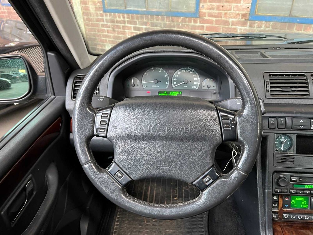 Land Rover Range Rover 4.6 HSE 218hp 2001, XR-764-X -YOUNGTIMER-
