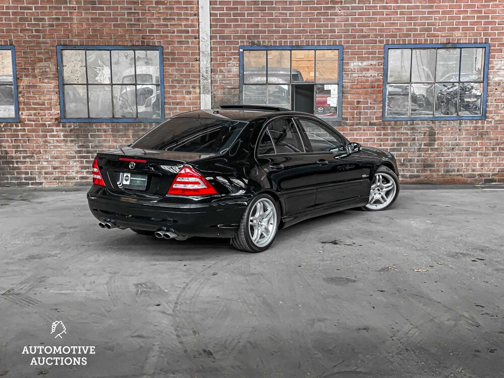 Mercedes-Benz C55 AMG 5.5 V8 C-Class 367hp 2006 -Youngtimer-