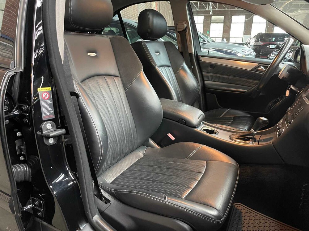 Mercedes-Benz C55 AMG 5.5 V8 C-Class 367hp 2006 -Youngtimer-