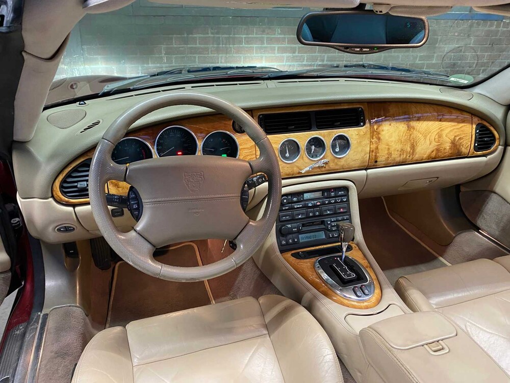 Jaguar XK8 4.2 V8 Cabriolet -Victory Edition- 305PS 2006, L-150-KX