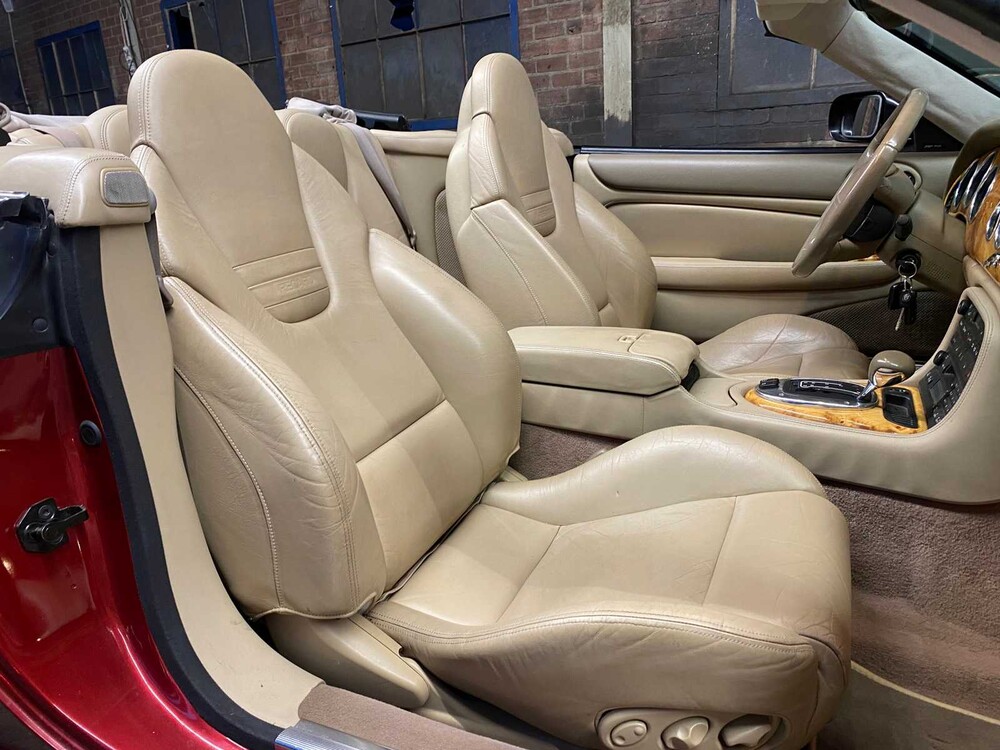 Jaguar XK8 4.2 V8 Cabriolet -Victory Edition- 305PS 2006, L-150-KX