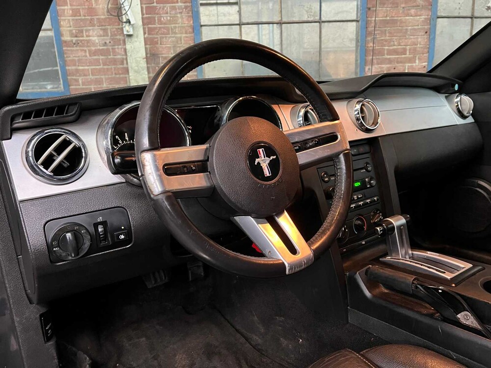 Ford Mustang GT 4.7 V8 300pk 2007 -Youngtimer-
