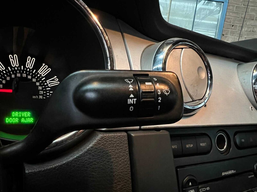 Ford Mustang GT 4.7 V8 300pk 2007 -Youngtimer-