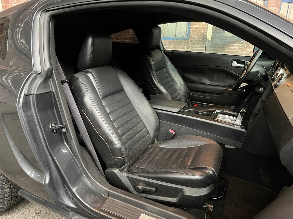 Ford Mustang GT 4.7 V8 300pk 2007 -Youngtimer-