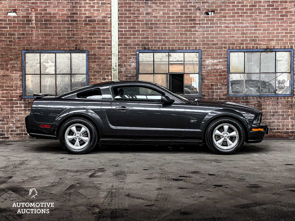 Ford Mustang GT 4.7 V8 300pk 2007 -Youngtimer-