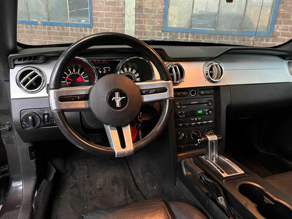 Ford Mustang GT 4.7 V8 300pk 2007 -Youngtimer-