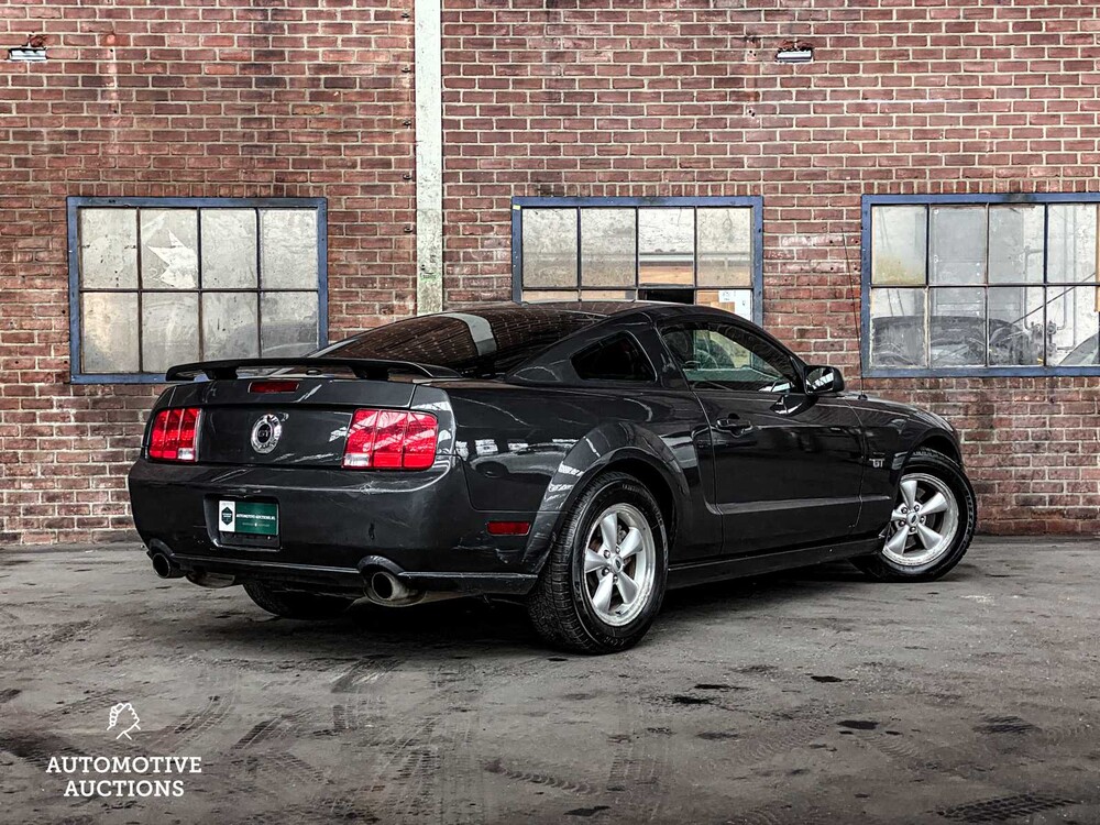 Ford Mustang GT 4.7 V8 300pk 2007 -Youngtimer-