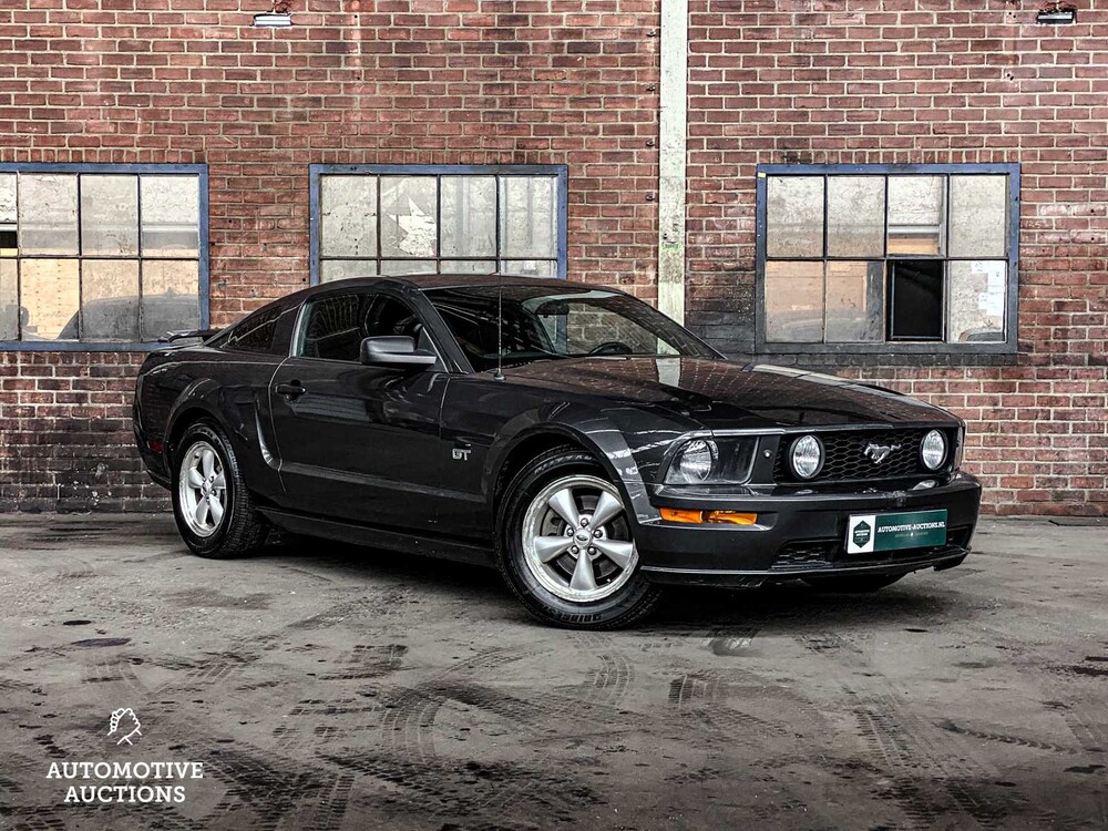 Ford Mustang GT 4.7 V8 300pk 2007 -Youngtimer-