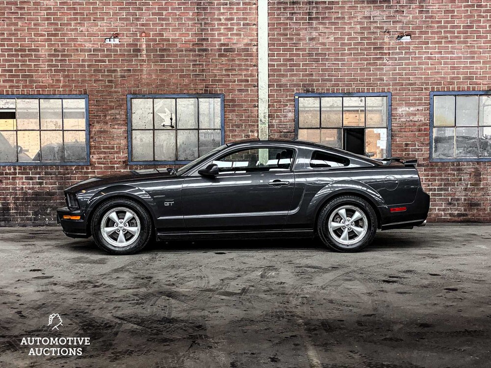 Ford Mustang GT 4.7 V8 300pk 2007 -Youngtimer-