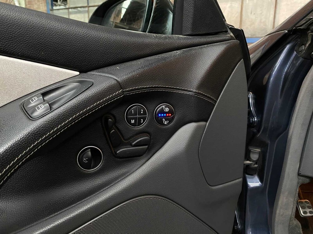 Mercedes-Benz SL55 AMG 5.5 V8 500hp SL-Class 2002 -Youngtimer-