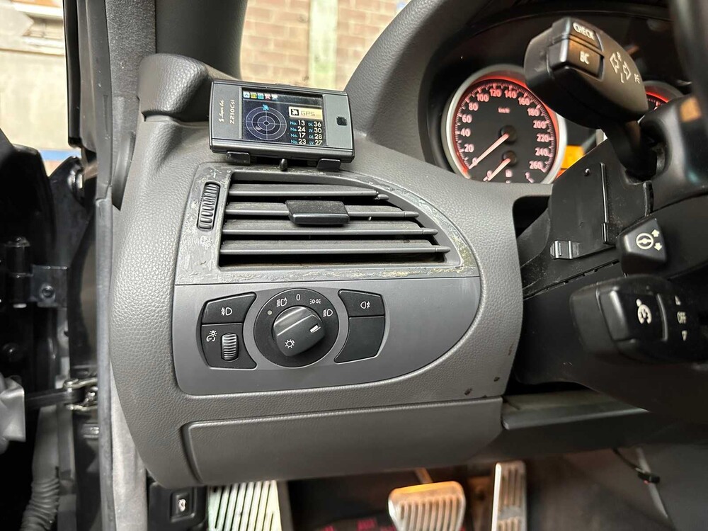 BMW 645Ci Cabriolet E64 4.4 V8 333hp 2005 -Youngtimer-